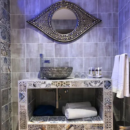 Hospederia Casa Martell דרוקה